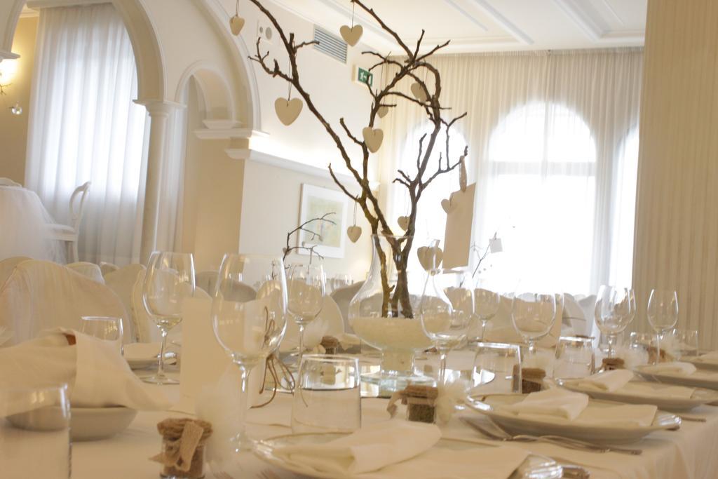 Hotel Villa Castellani Mogliano Buitenkant foto