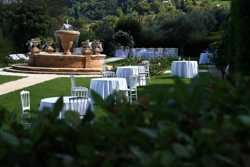 Hotel Villa Castellani Mogliano Buitenkant foto